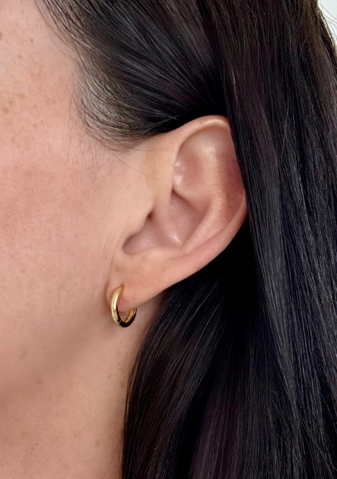 18K RECYCLED GOLD VERMEIL HUGGIE EARRINGS